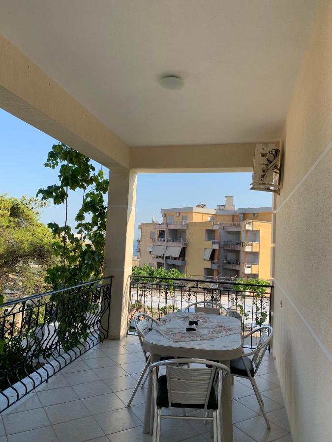 Ylli Cunaj Apartments Sarande Exterior photo